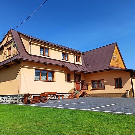 Appartamento Brzoskwiniowy Dom Banska Nizna Esterno foto