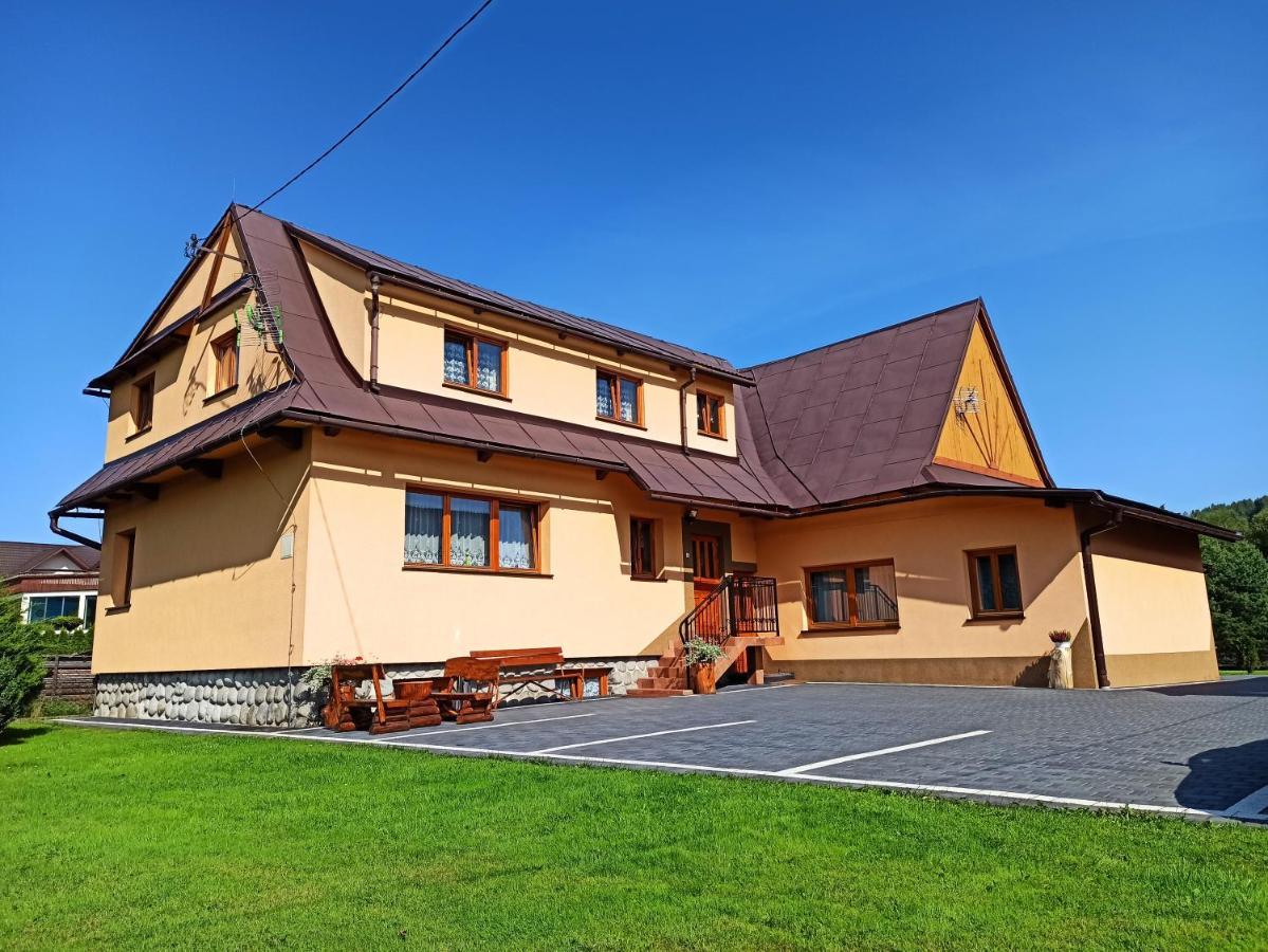 Appartamento Brzoskwiniowy Dom Banska Nizna Esterno foto