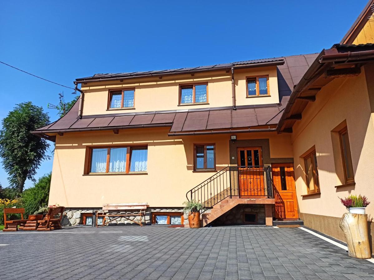 Appartamento Brzoskwiniowy Dom Banska Nizna Esterno foto